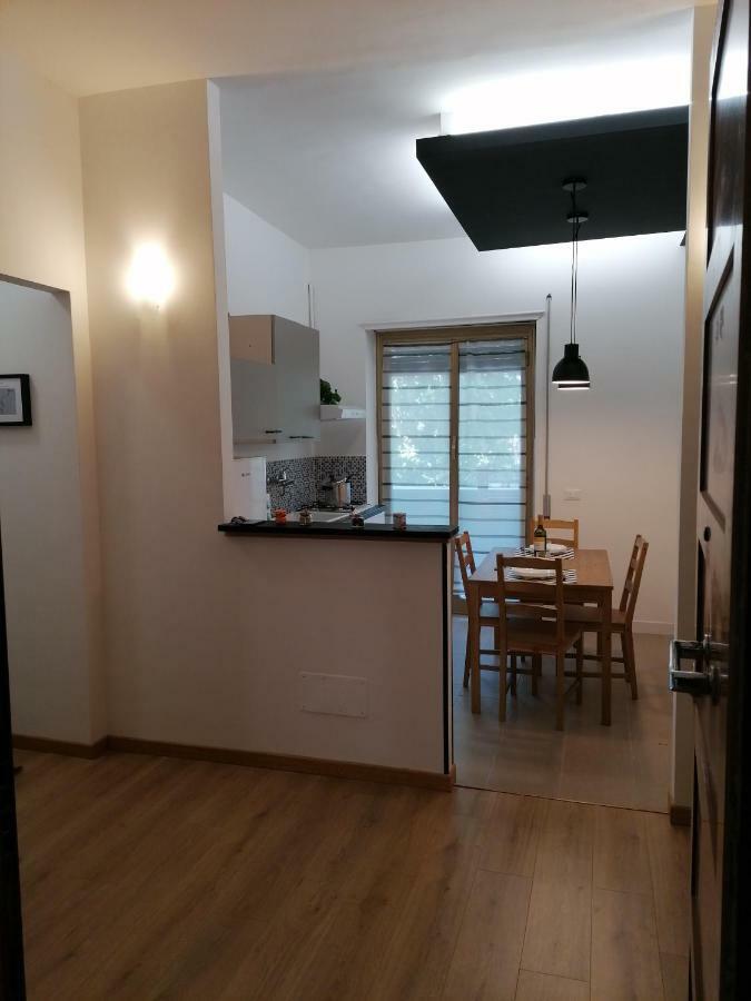 Chroma Italy - Doctor House Apartment ภายนอก รูปภาพ